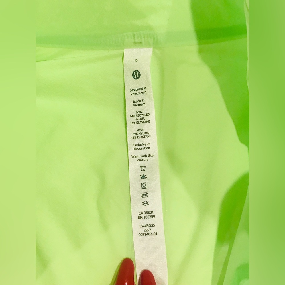 LULULEMON FAST and FREE WINDBREAKER NWT SIZE 6💚 - Picture 8 of 16